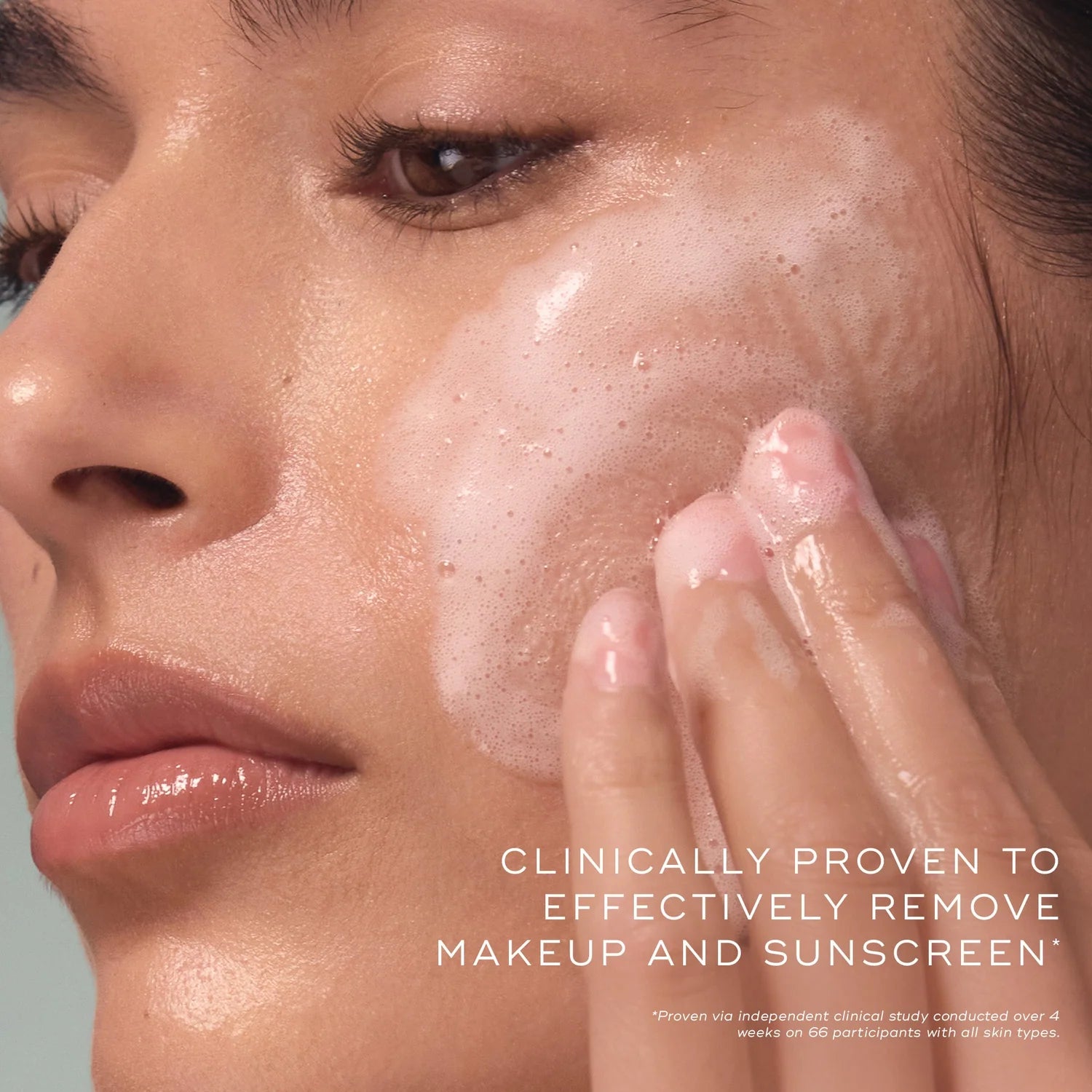 Medik8 Total Moisture Daily Cleansing Gel7